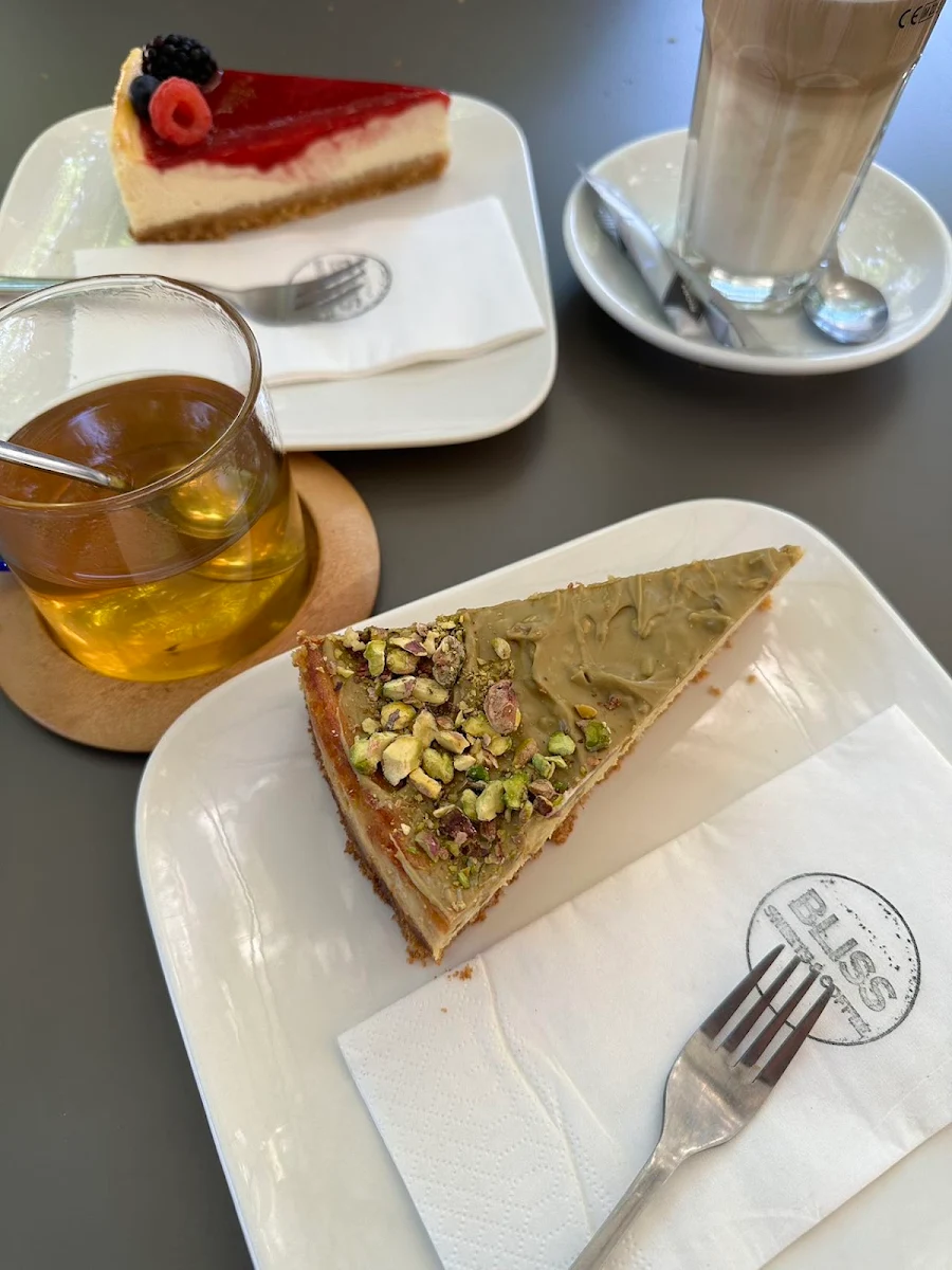 Pistachio Cheesecake