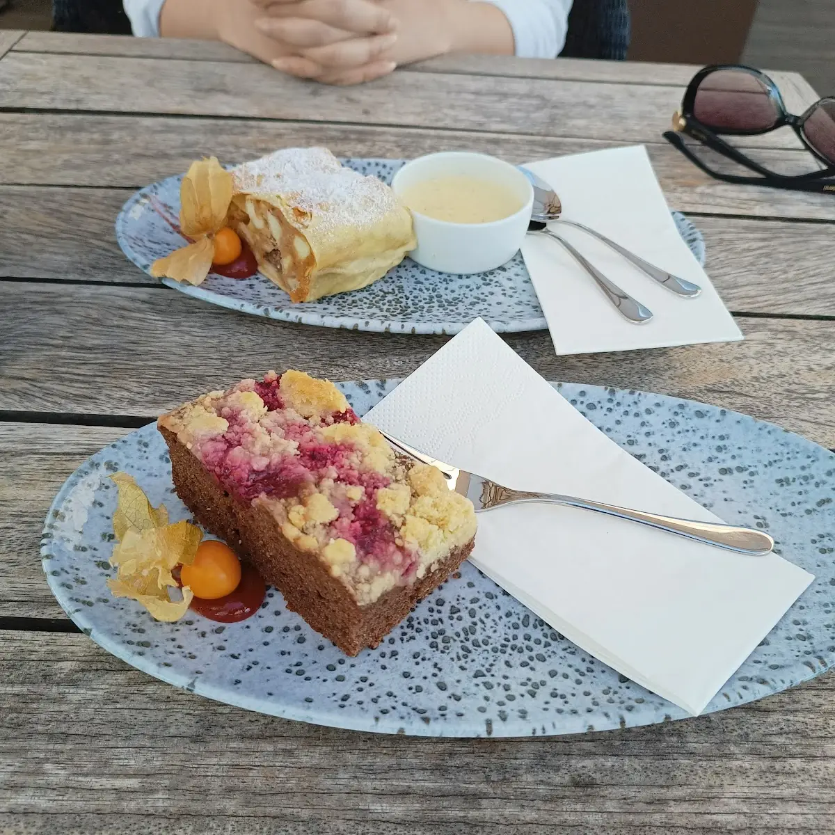 Apfelstrudel Mit Vanille Sauce