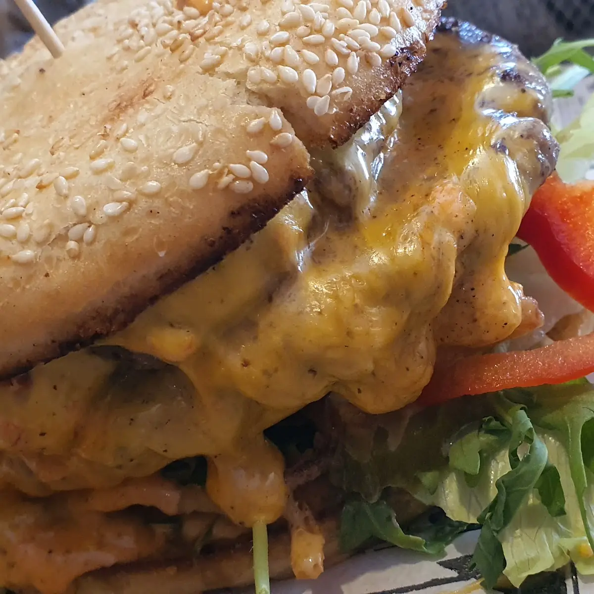 Double Cheeseburger