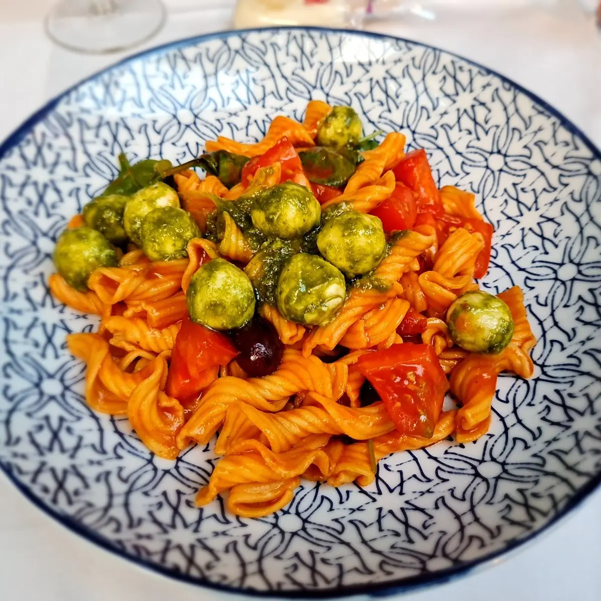 Nudeln Mit Käsebällchen