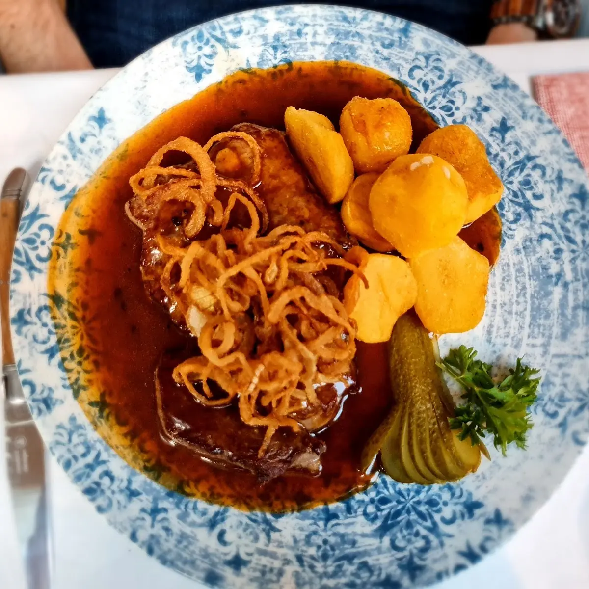 Zwiebelrostbraten