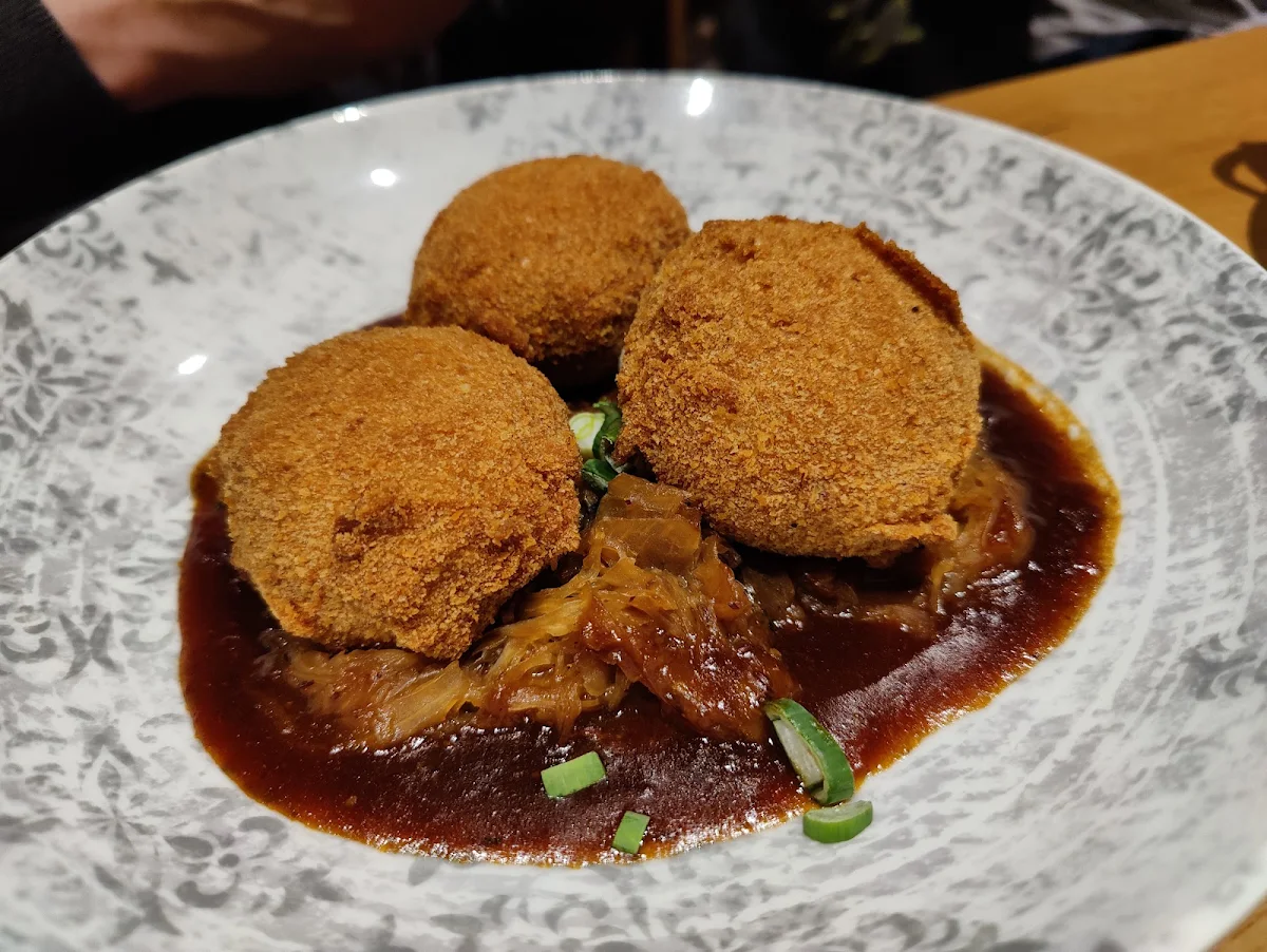 Gebackene Grammelknödel
