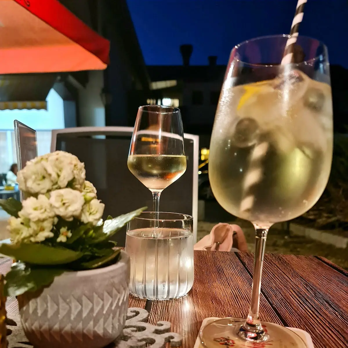 Hugo White Wine