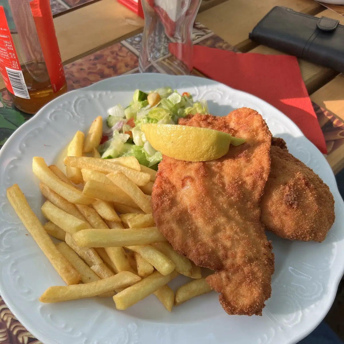 Schnitzel Mit Pommes Frites