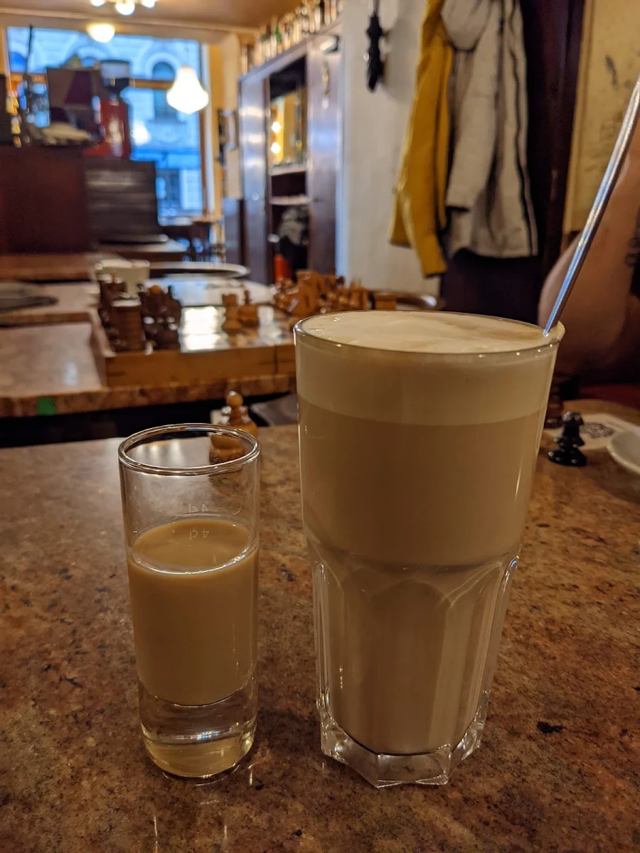 Baileys Latte