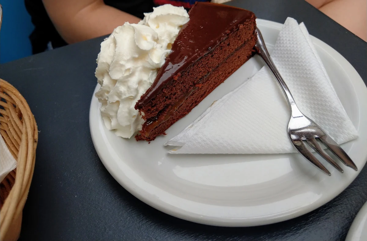 Sacher Torte Caffe Latte