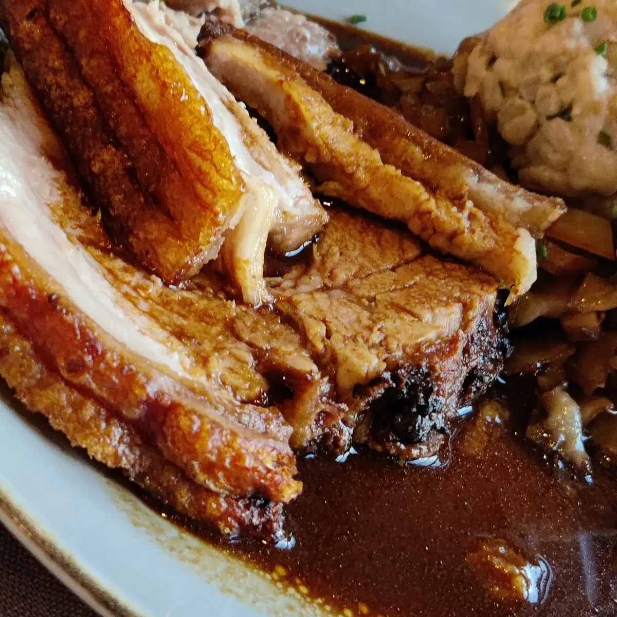 Krustenbraten