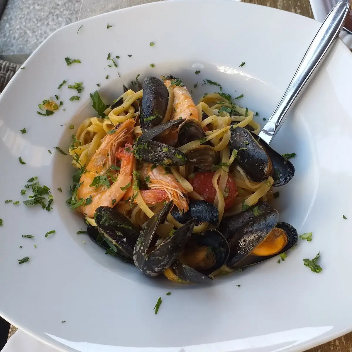 Pasta with Prawns and Mussels