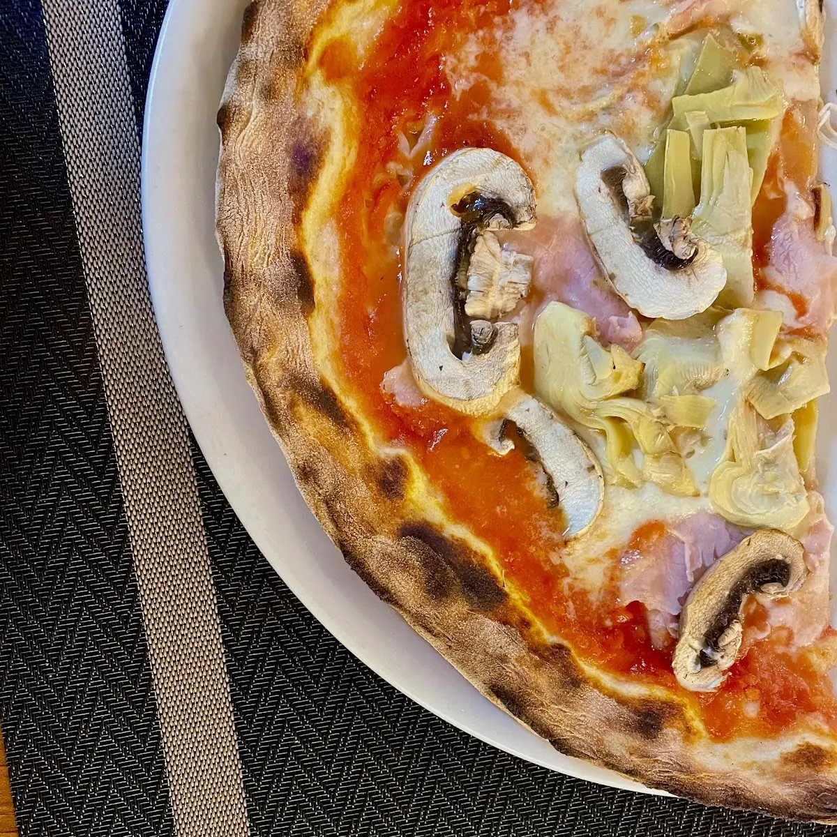 Pizza Capricciosa