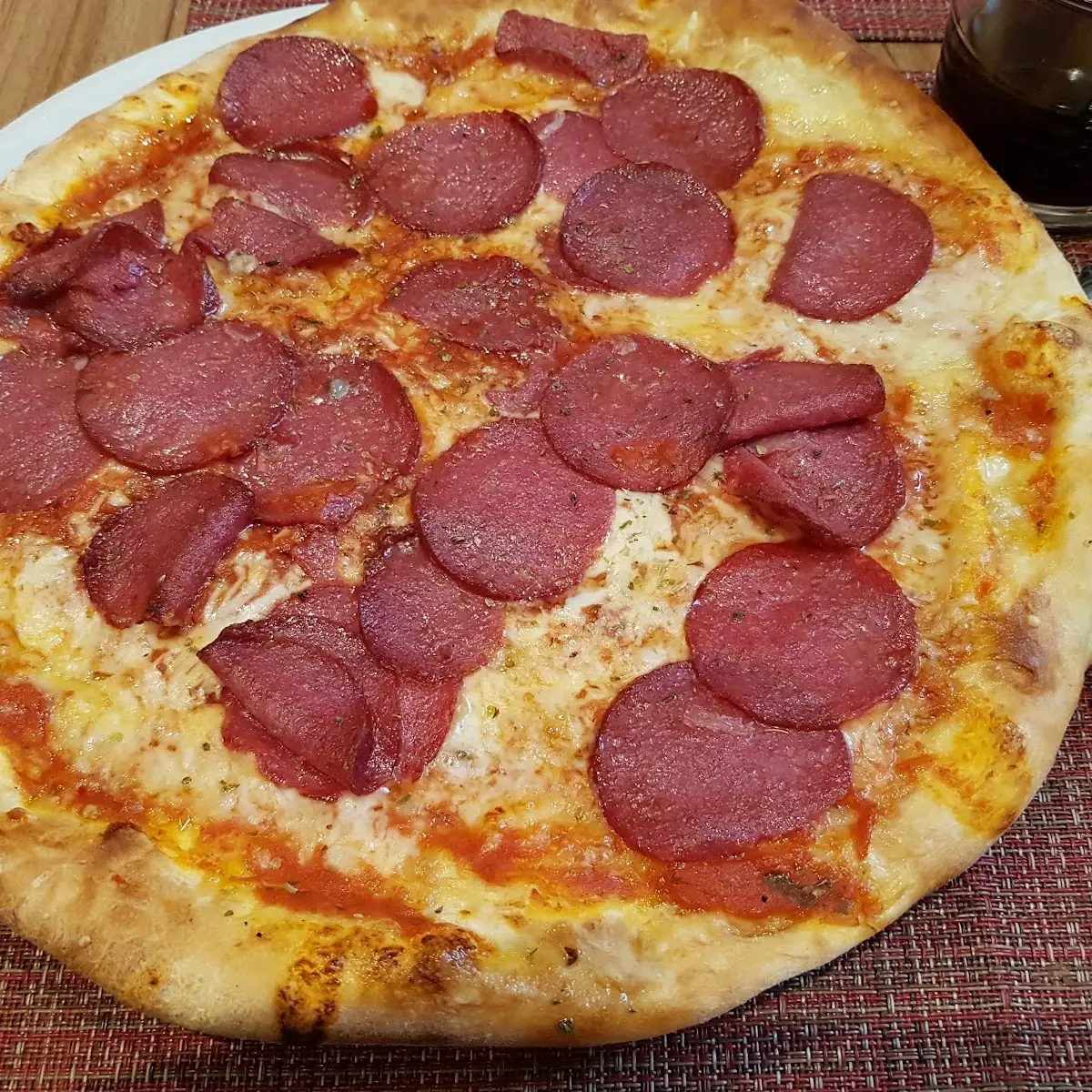 Pizza Salame