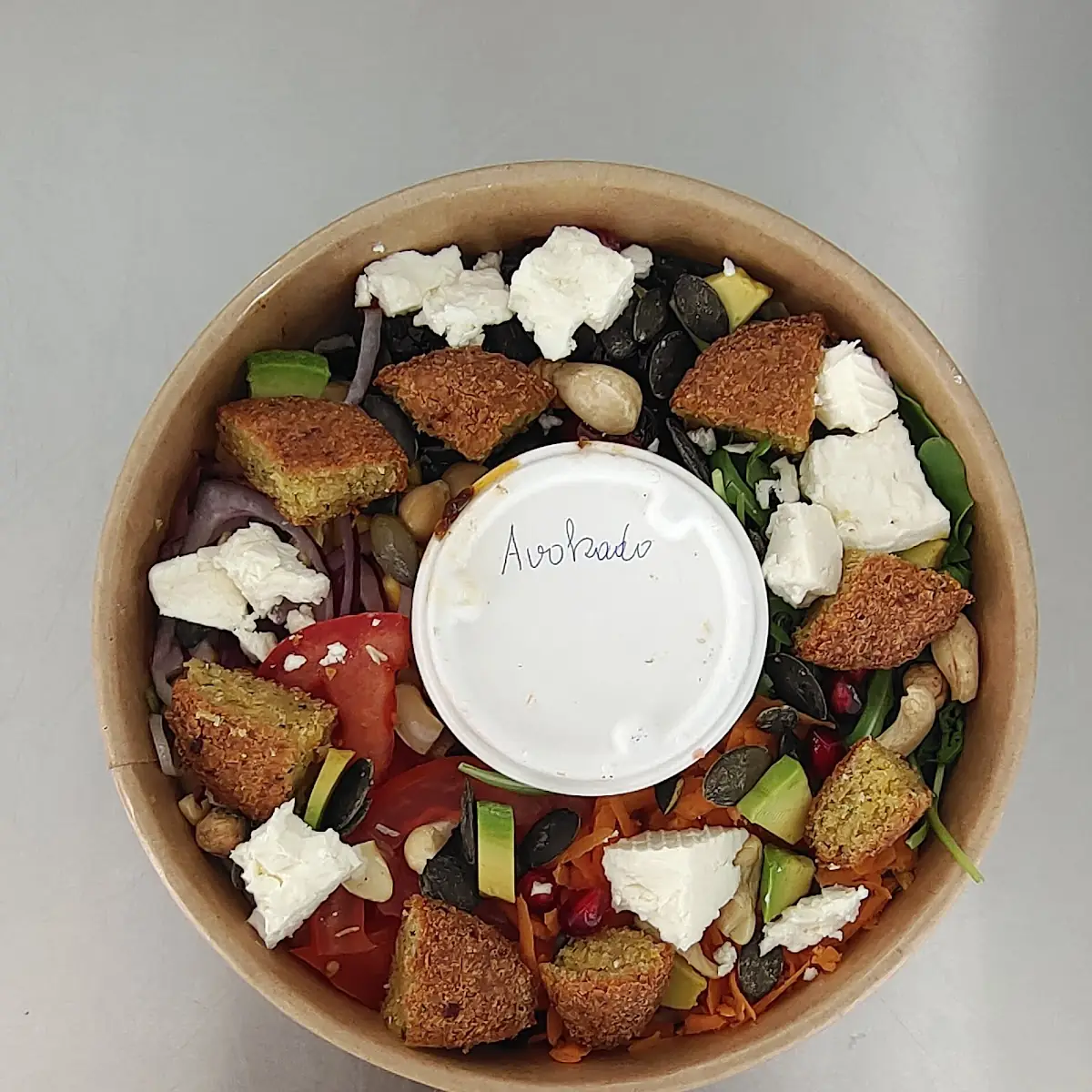 Bowl Vegetarisch Falaffel Käse