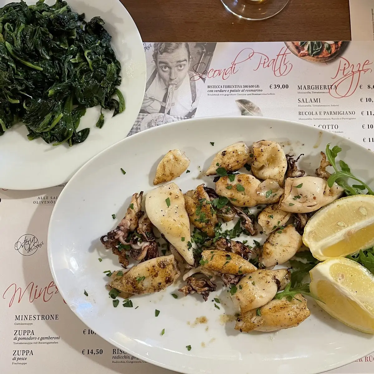 Gegrillte Calamari Mit Spinat