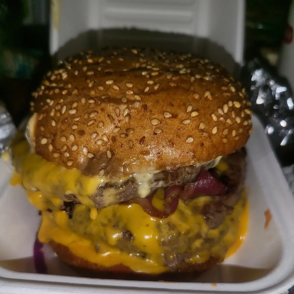 Double Cheese Und Extra Cheese Und Fleisch