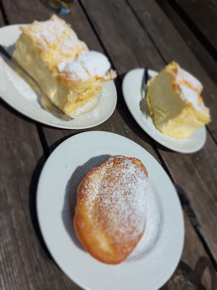 Topfelstrudl & Bauernkrapfn