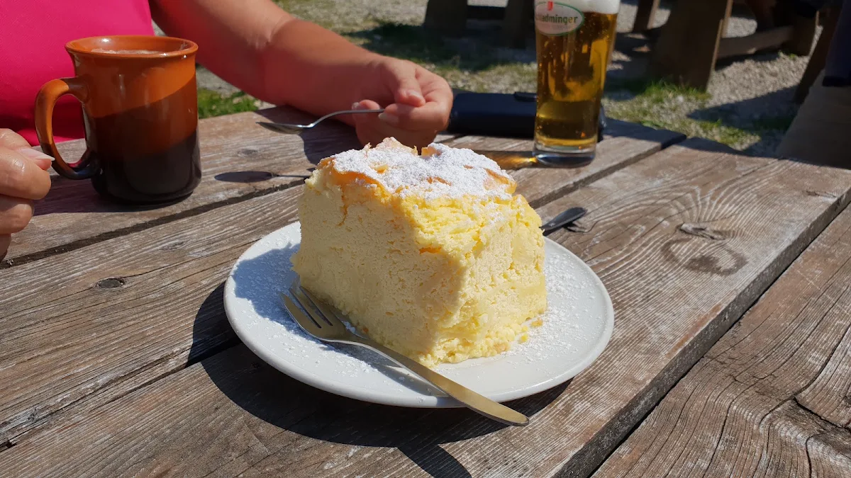 Topfenstrudel