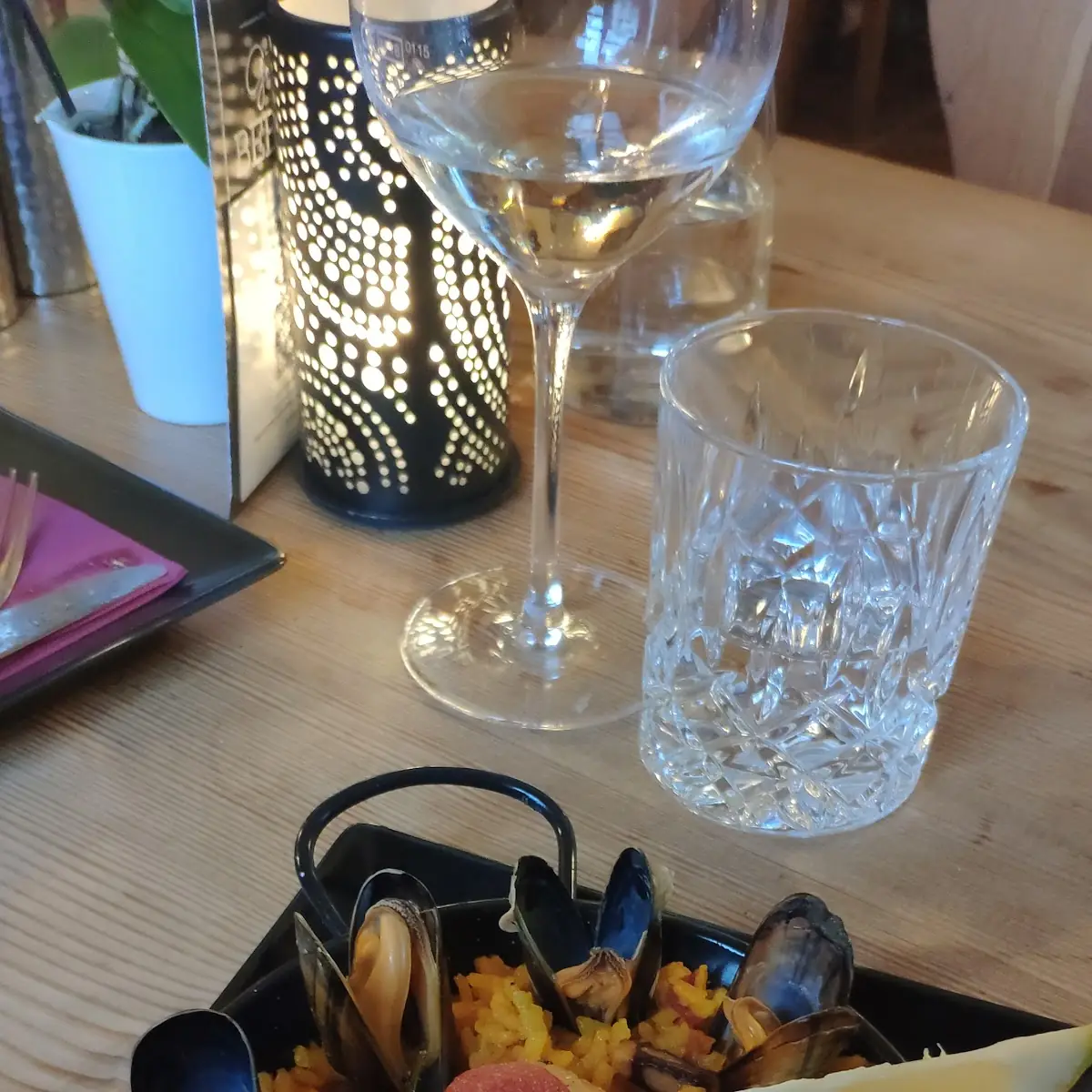 Paella De Mariscos