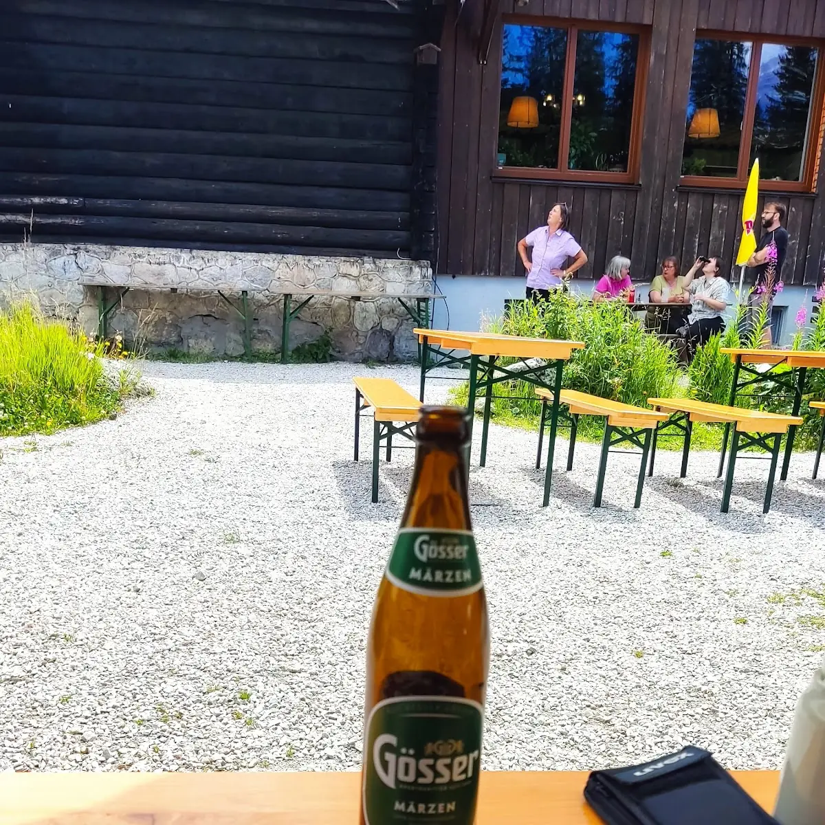 Bier Und Vorzügliches Gulasch
