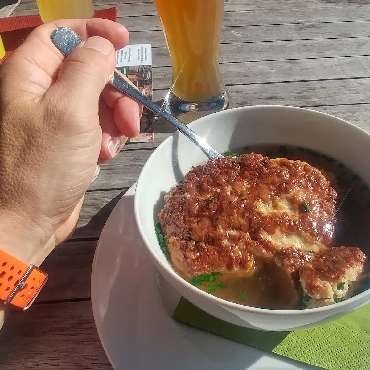 Käspressknödelsuppe