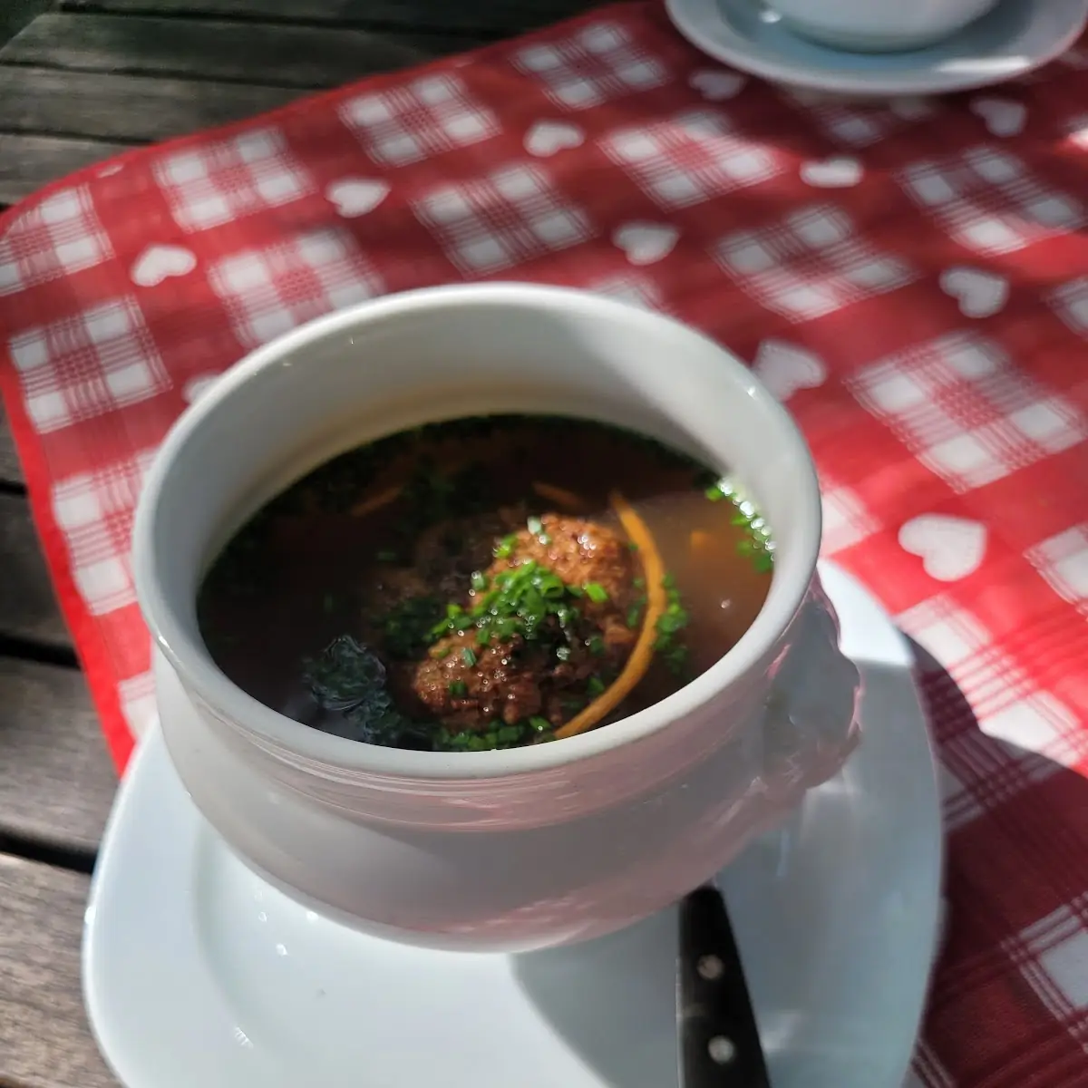 Leberknödelsuppe