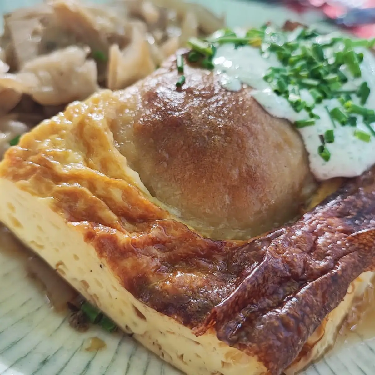 Überbacken Speckknödel