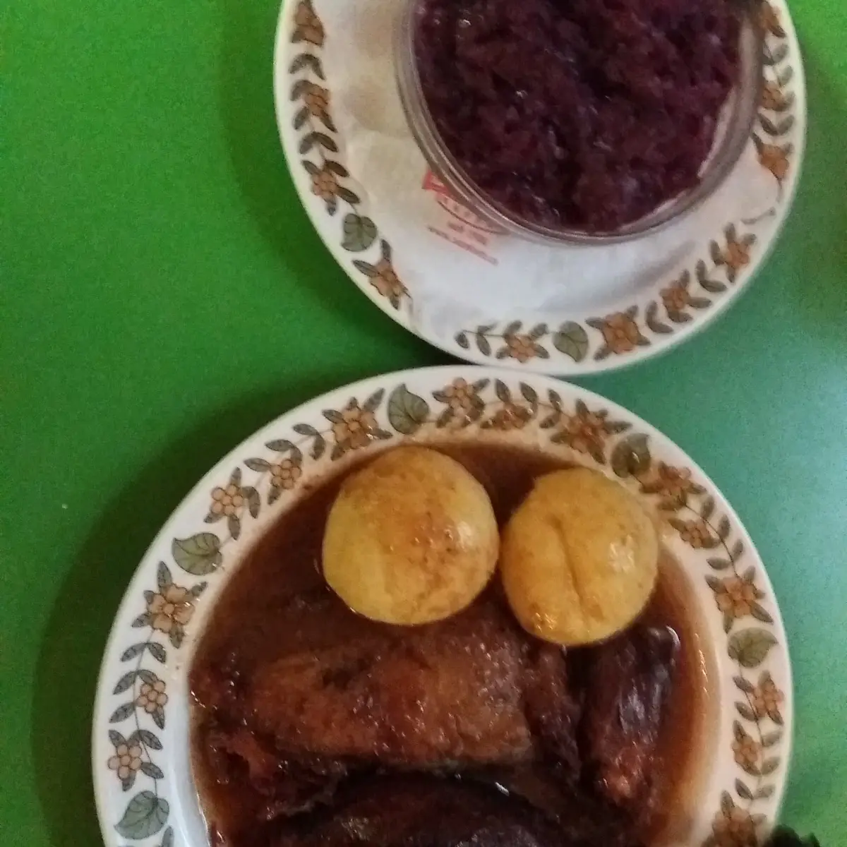 Gansl Mit Rotkraut Und Kartoffelknödel