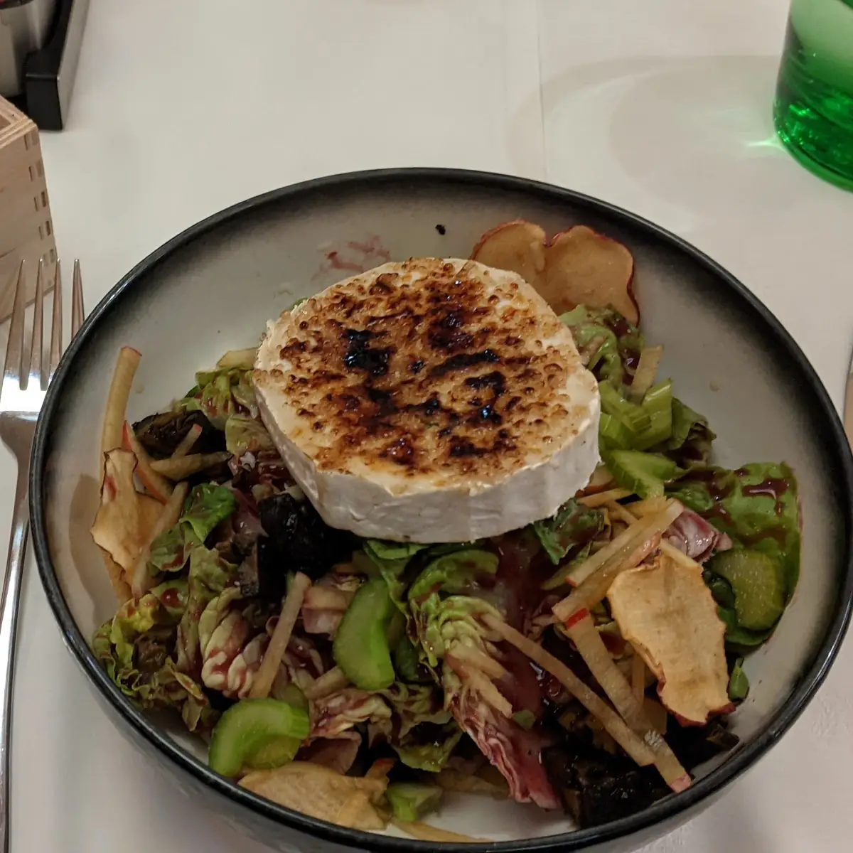 Gebratene Schafskäse Mit Salat