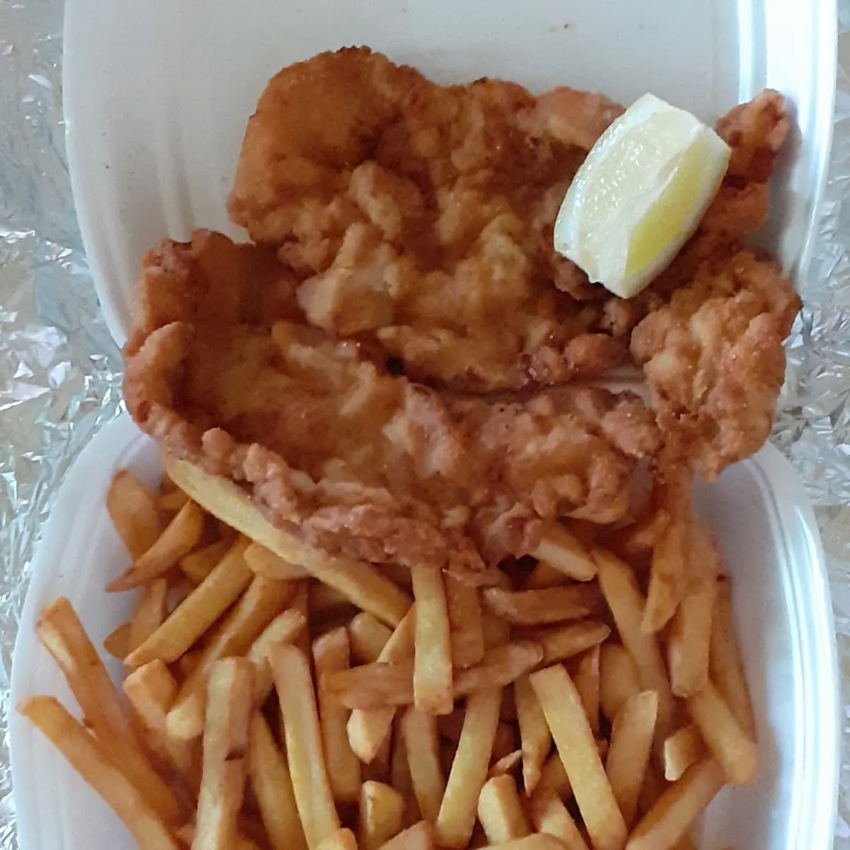 Wiener Schnitzel Mit Pommes