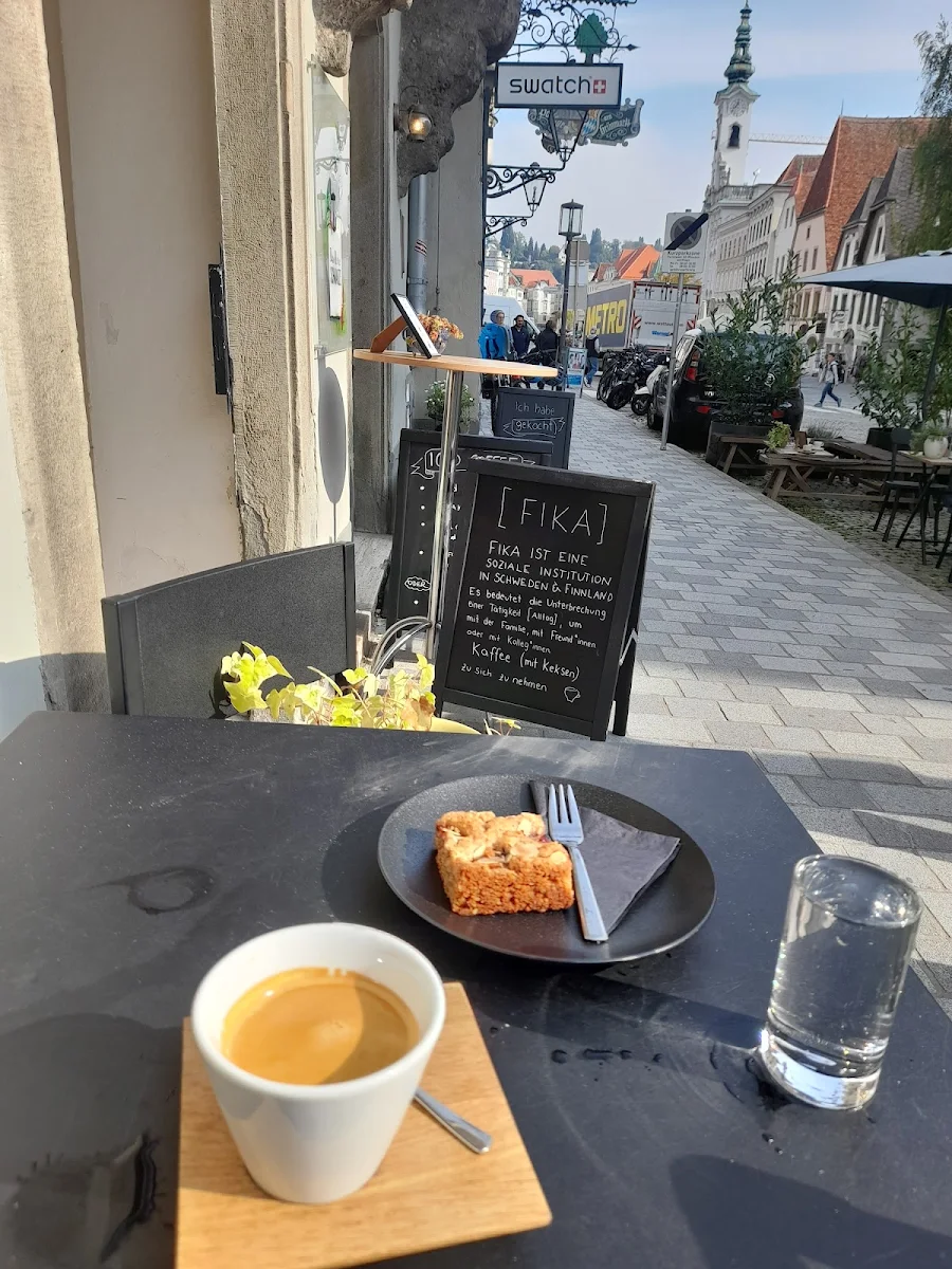 Linzerschnitte Espresso, Das kleine Schwarze
