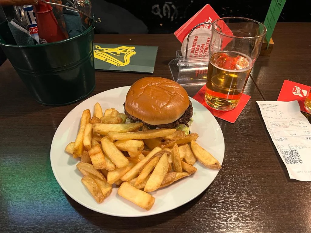 Hamburguesa Con Patatas
