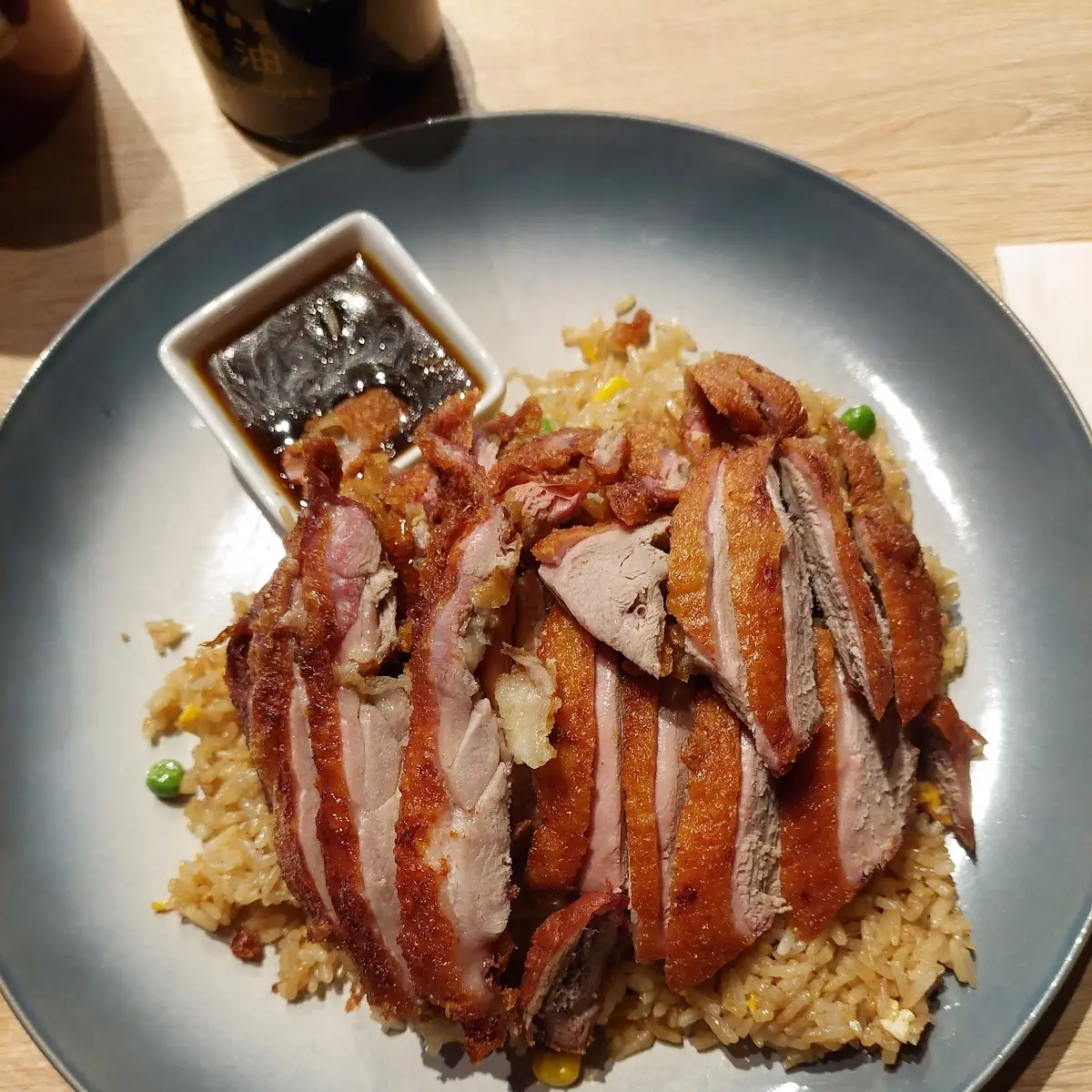 Eierreis Mit Ente Und Teriyakisauce