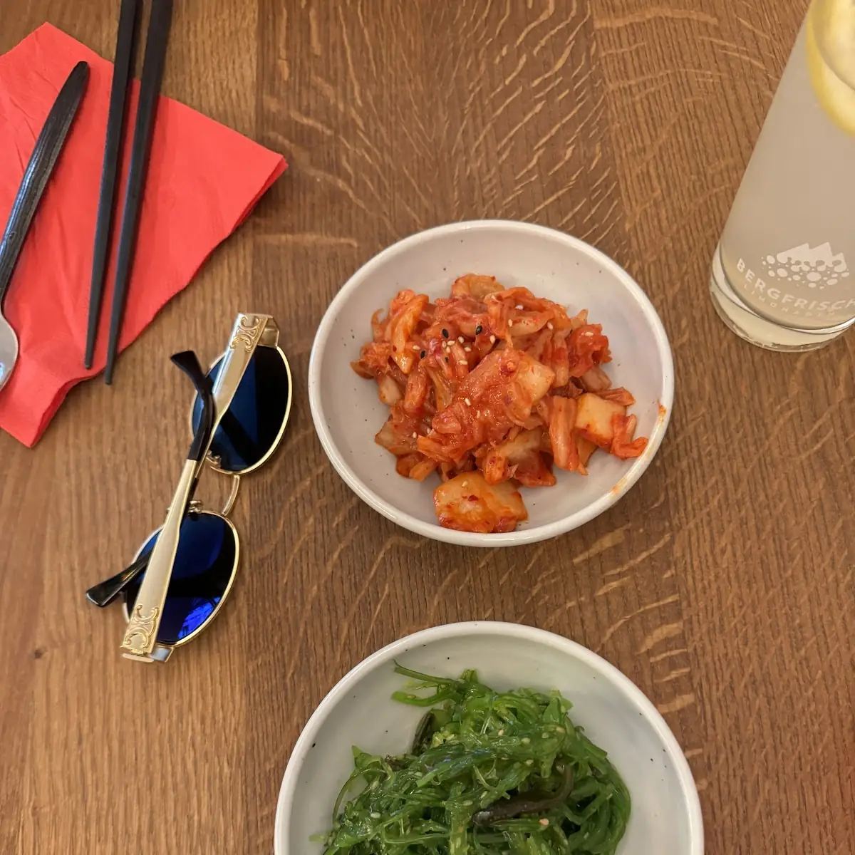 Kimchi Und Algensalat