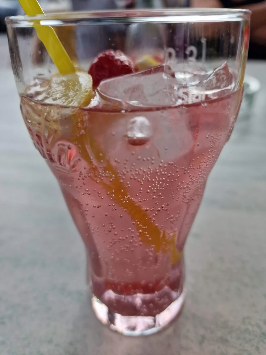Holunder Soda