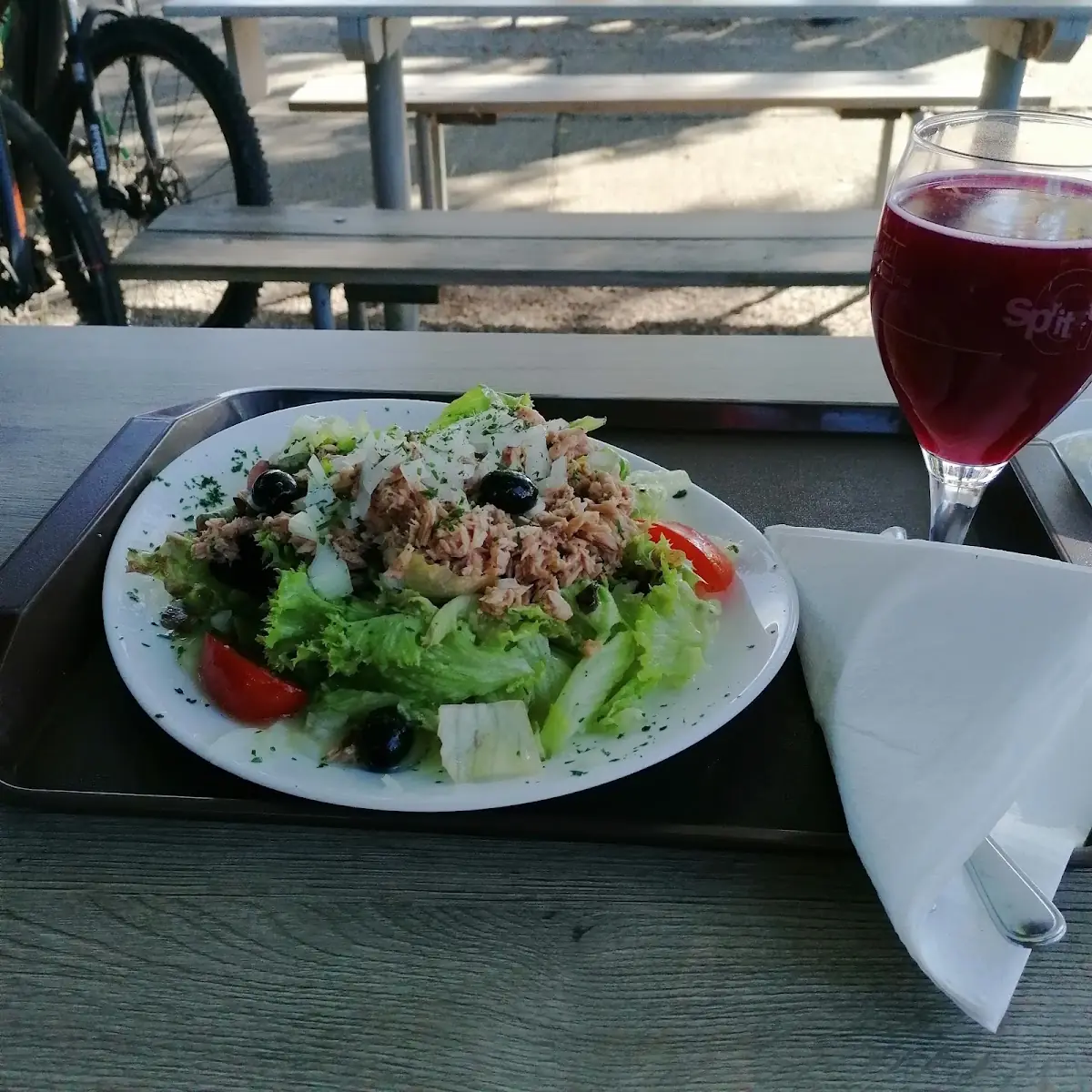 Tonhalsalata