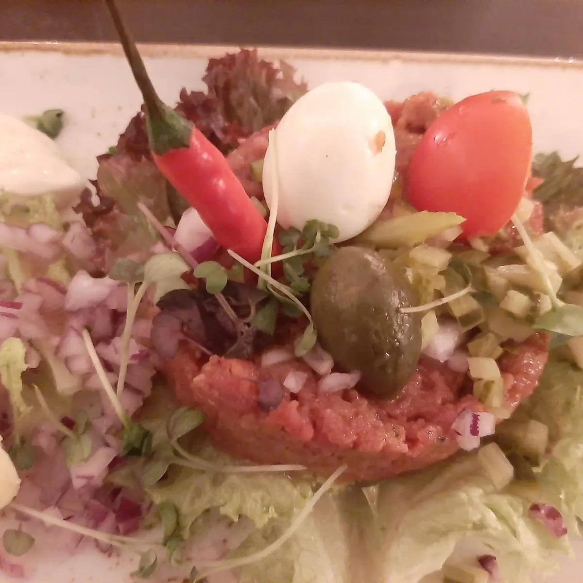 Tatar Mit Wachtelei