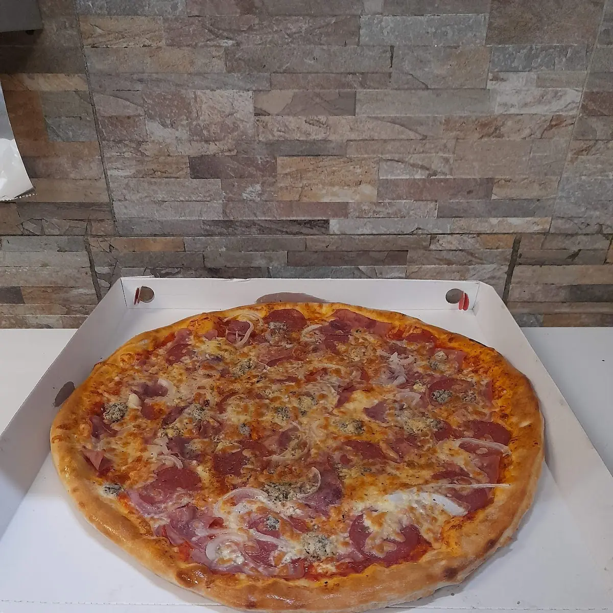 Family Pizza