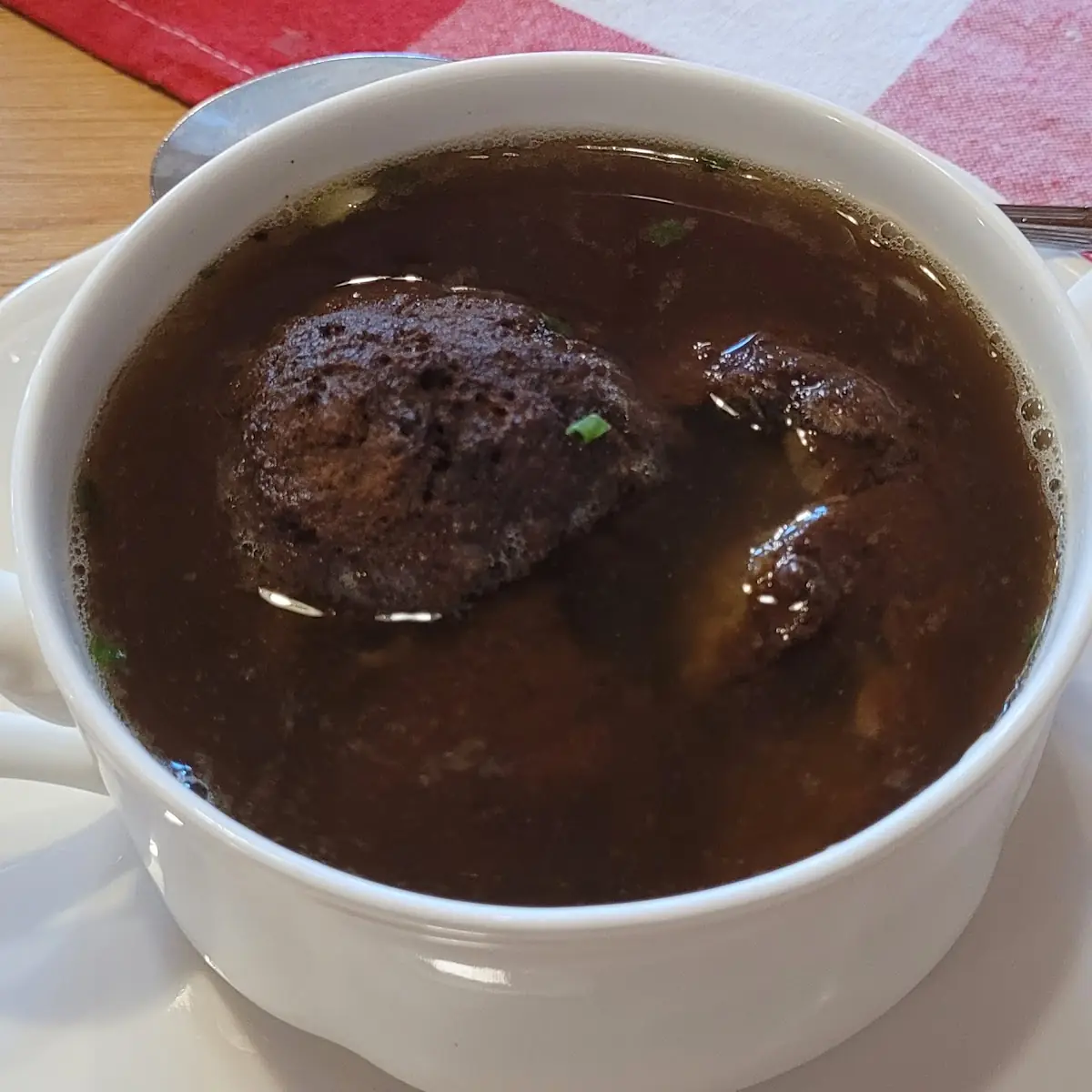 Leberknödel Suppe