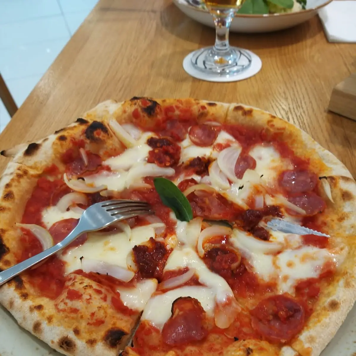 Pizza Diavolo