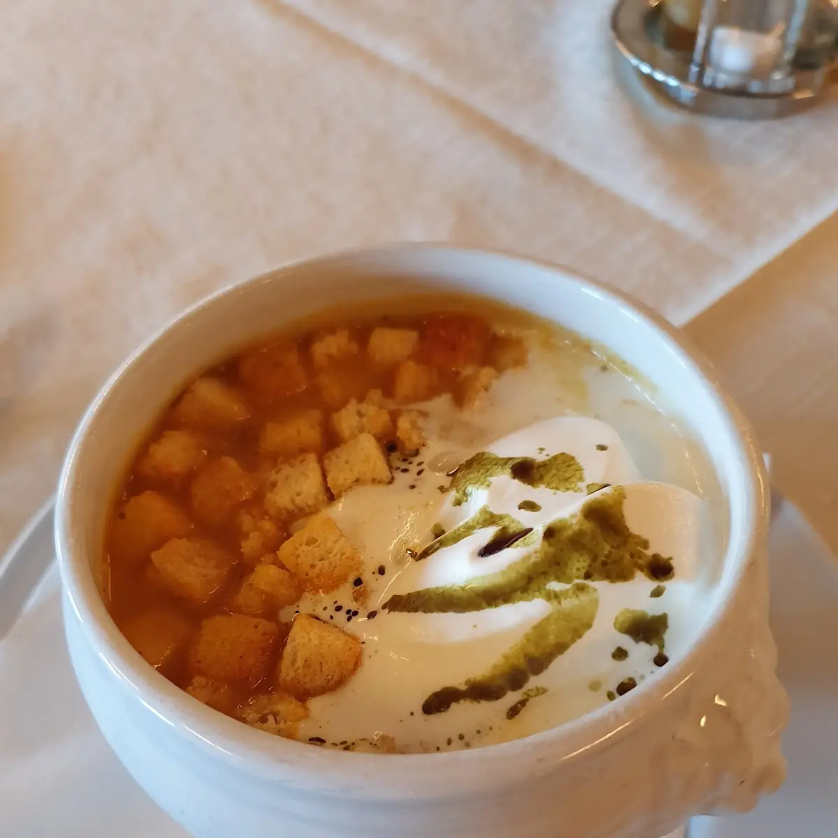 Schostschaumsuppe
