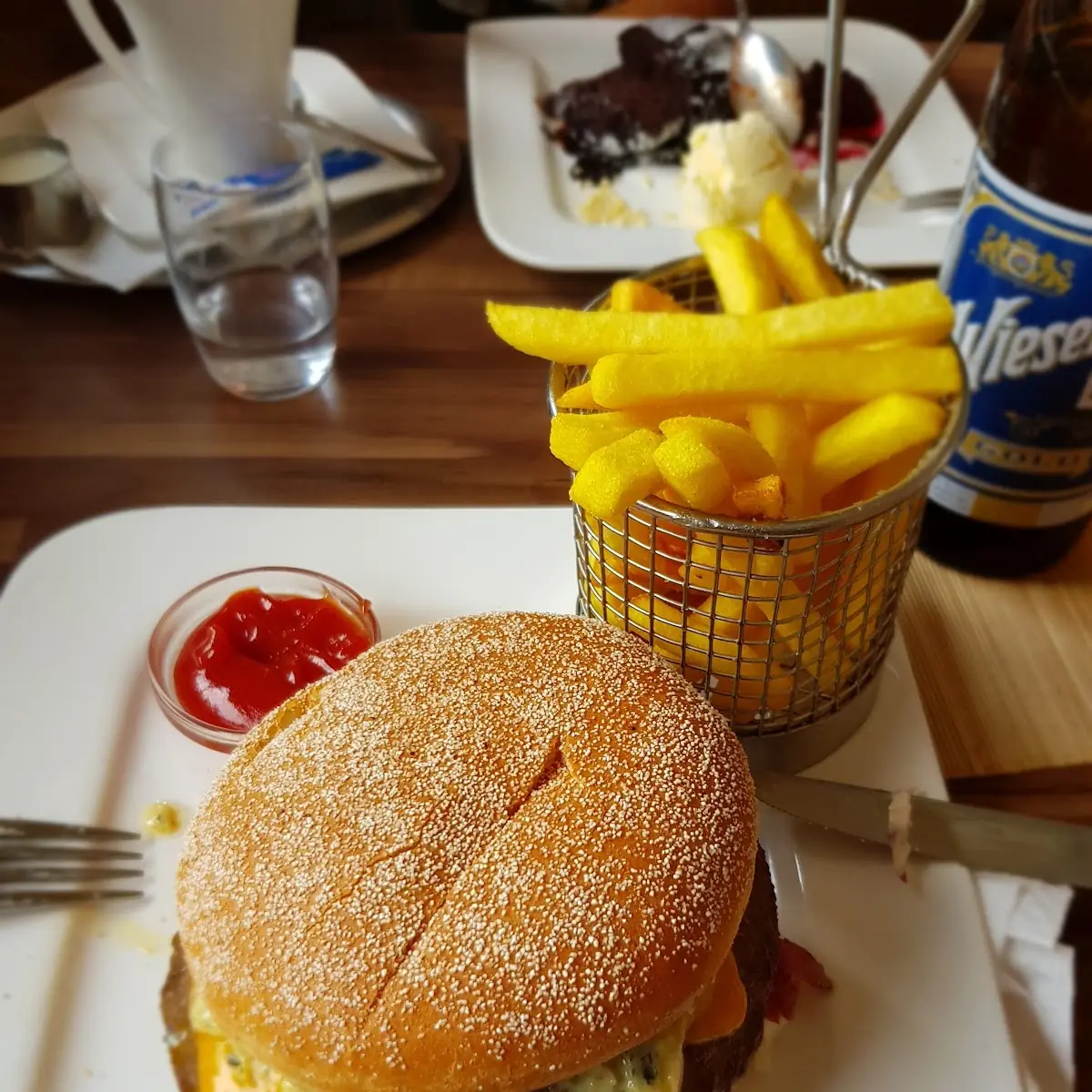 Monatsburger