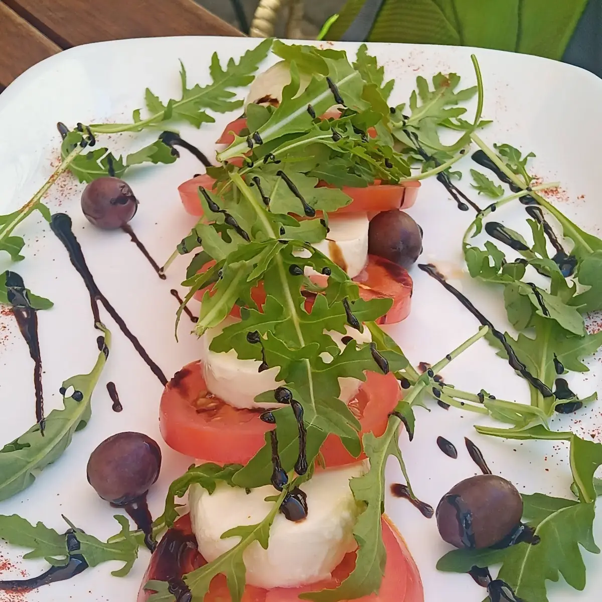 Pizza Caprese