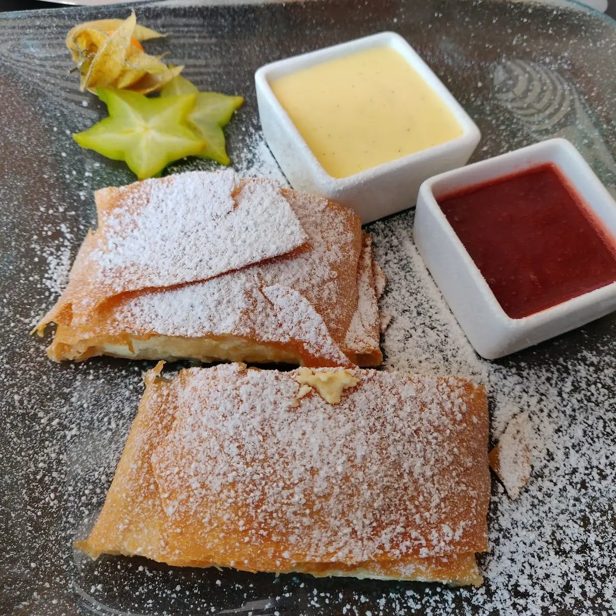 Topfenstrudel