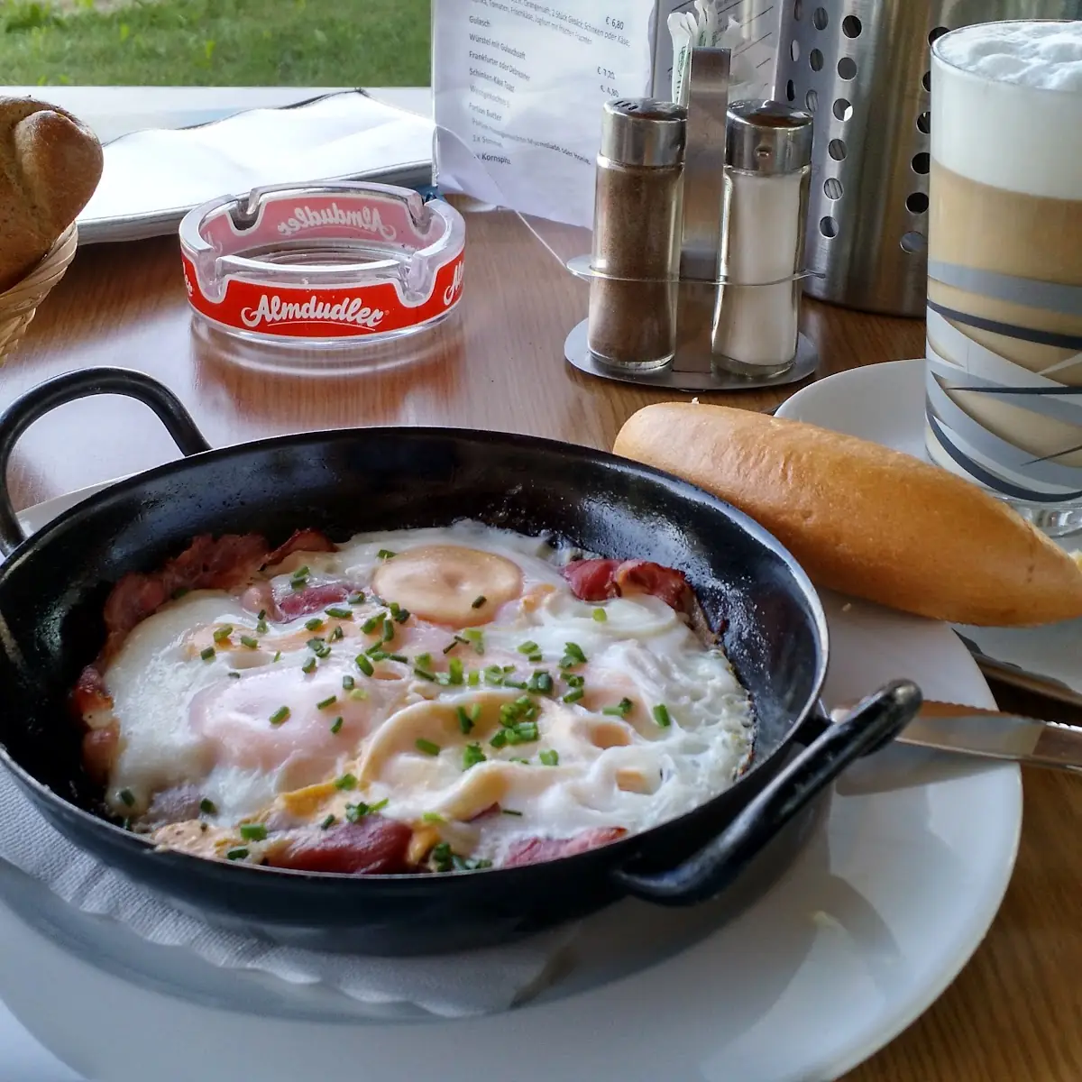 Ham &Eggs