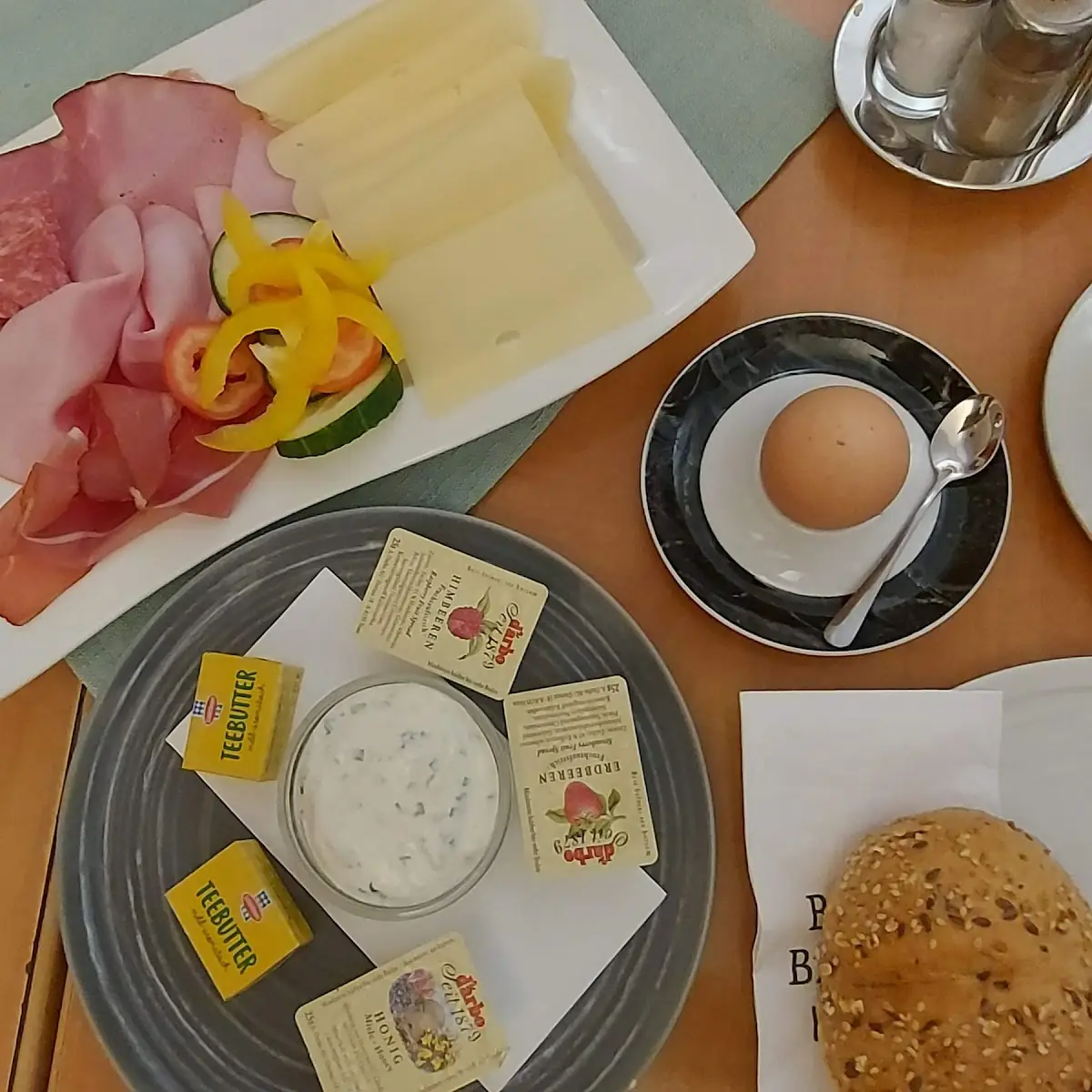 Frühstück For Two