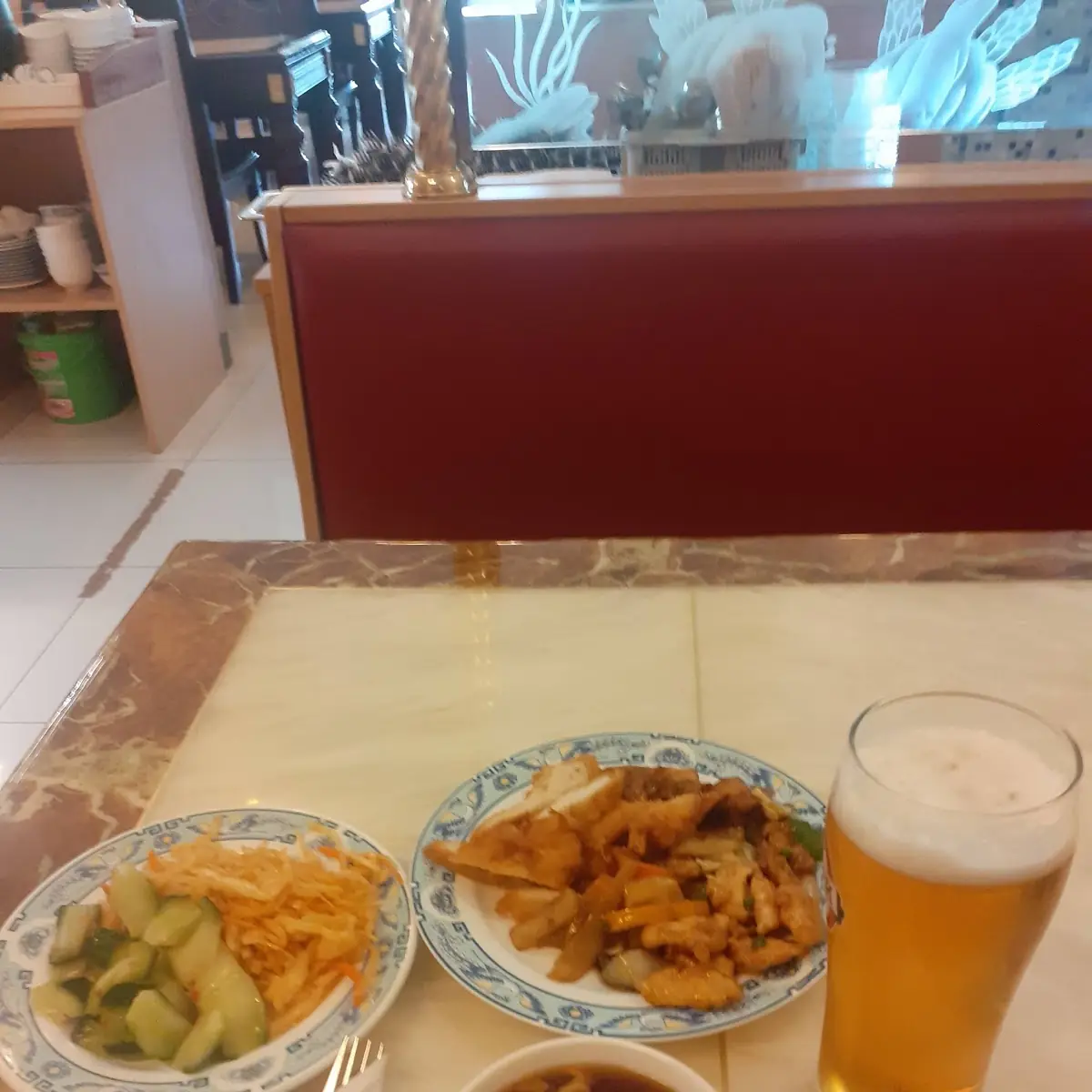 Gebackene Huhn Mit Pommes Salat