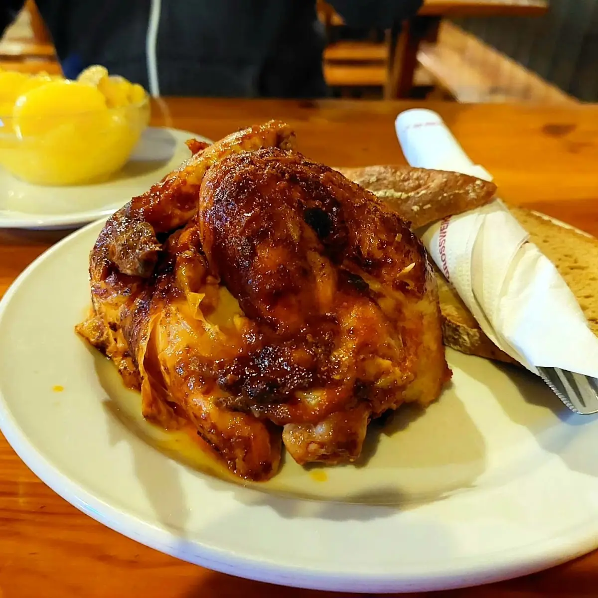 Halbes Huhn Vom Holzkohlengrill