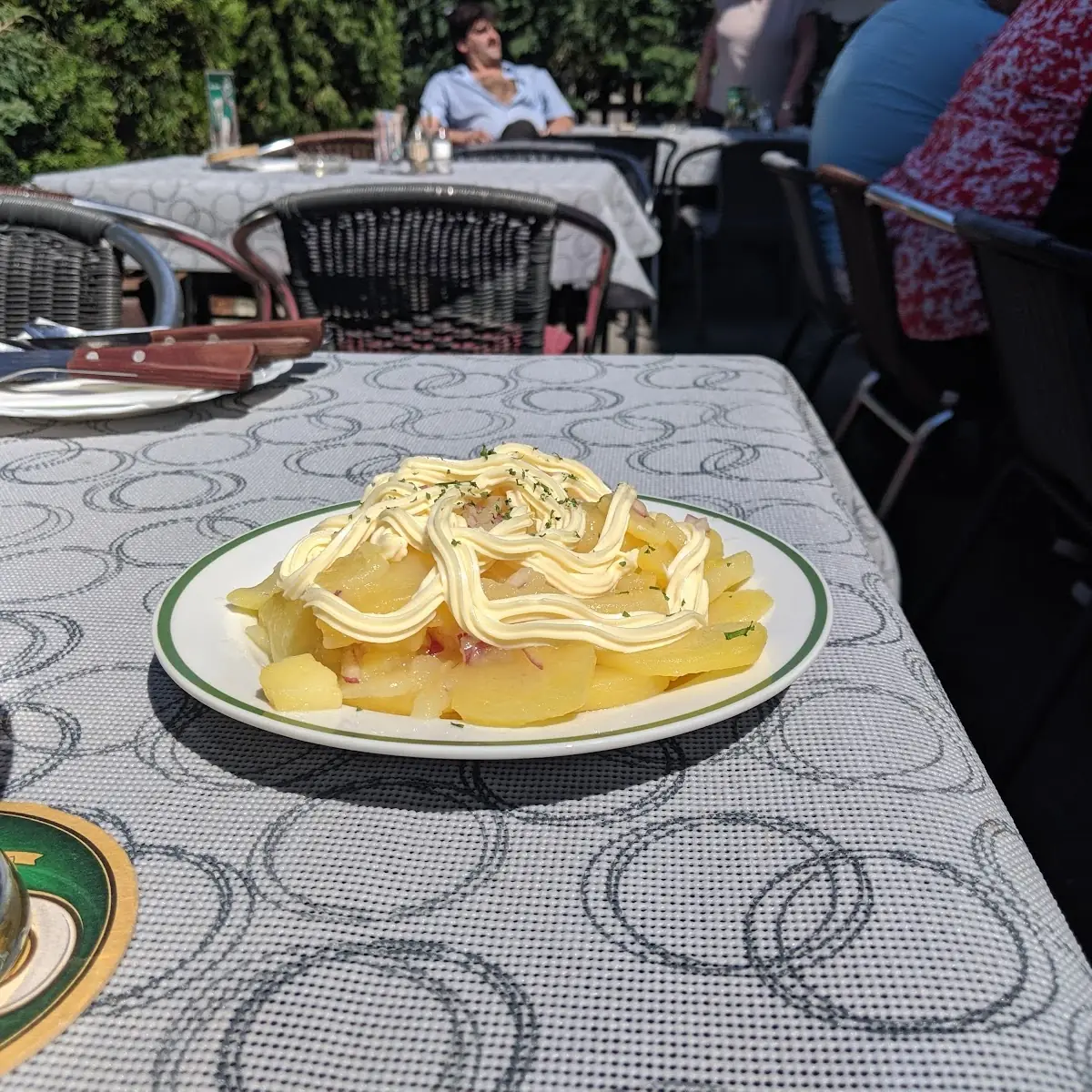 Mayonnaiseerdäpfelsalat