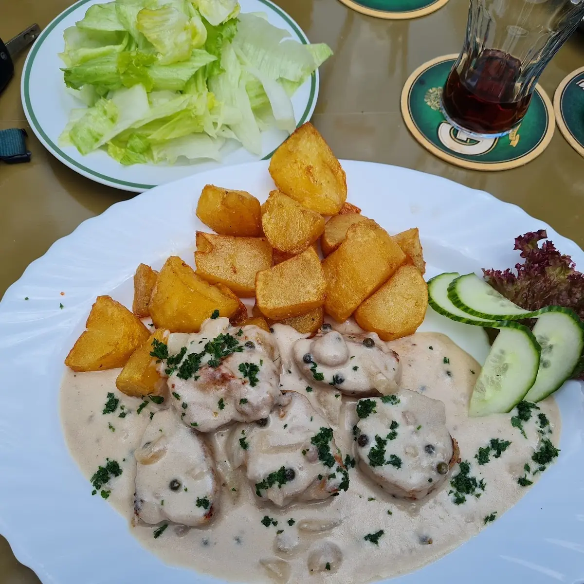 Schweinsmedaillons Mit Pfeffersauce