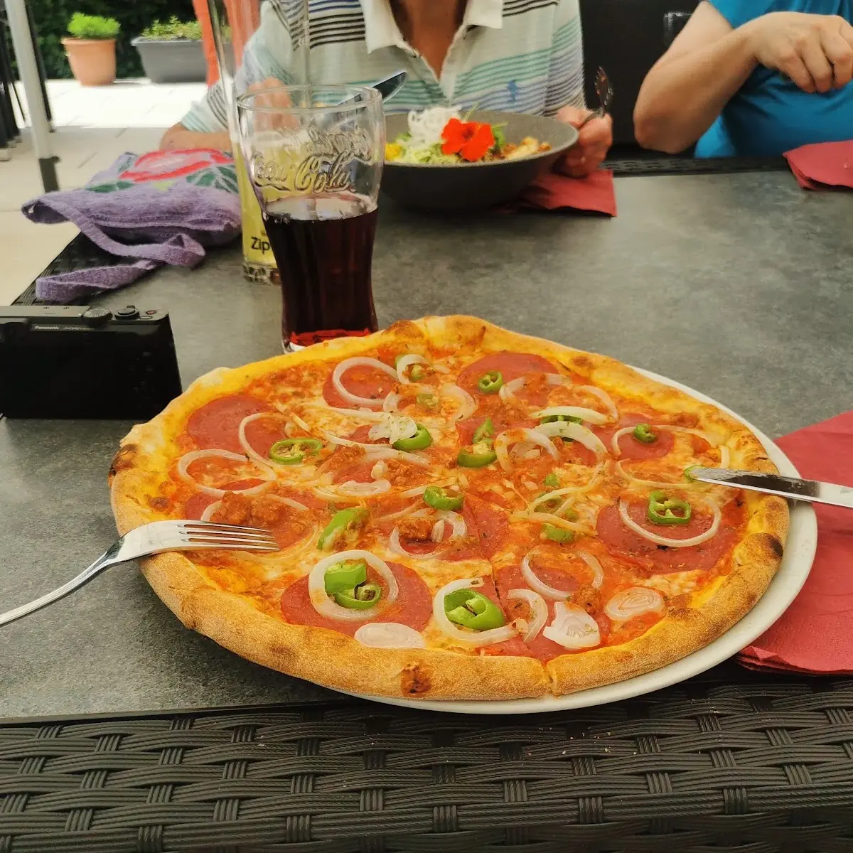 Pizza Mama Mia