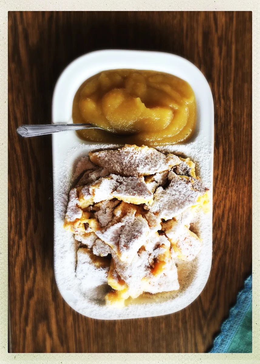 Kaiserschmarrn Mit Apfelmus