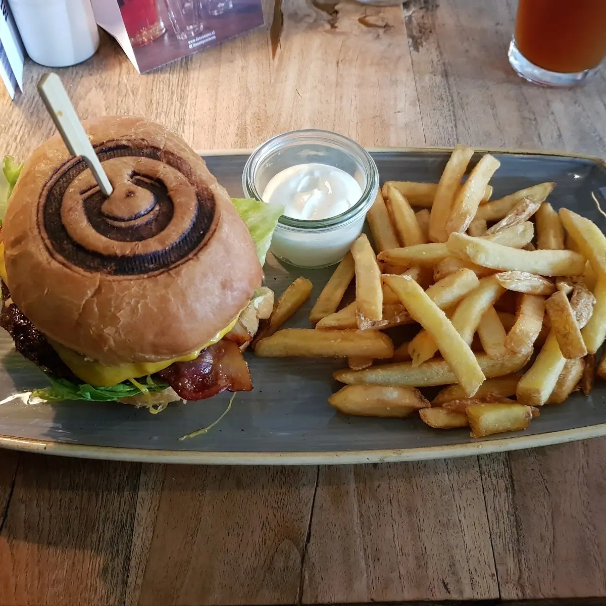 Campus Burger